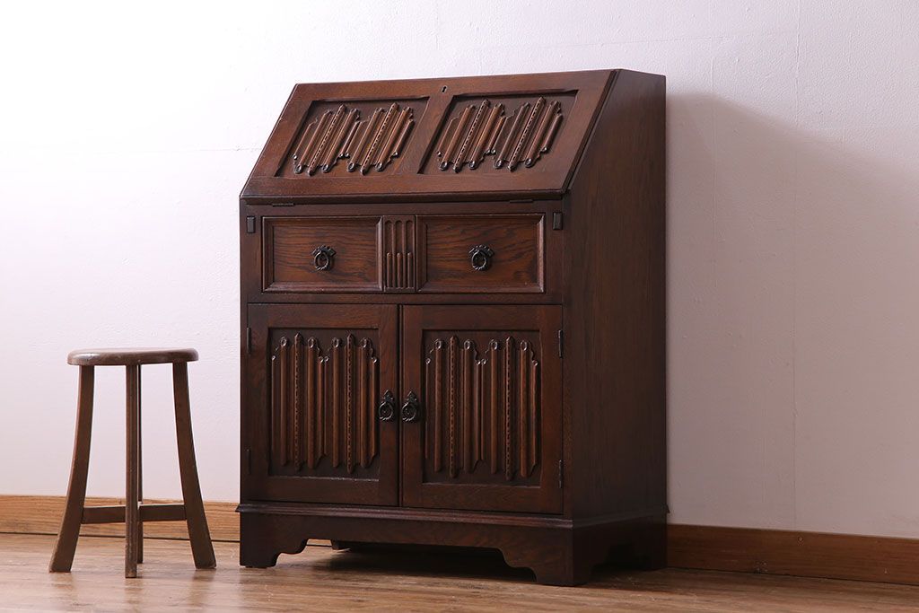 アンティーク家具　オーク材使用　渋みのある質感が魅力のライティングビューロー(簿記机、在宅ワーク、在宅用デスク)