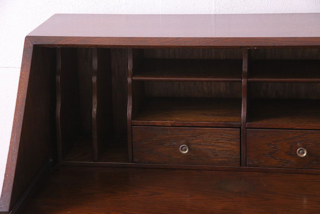 アンティーク家具　オーク材使用　渋みのある質感が魅力のライティングビューロー(簿記机、在宅ワーク、在宅用デスク)