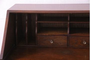 アンティーク家具　オーク材使用　渋みのある質感が魅力のライティングビューロー(簿記机、在宅ワーク、在宅用デスク)