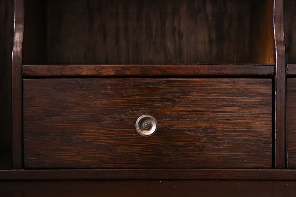 アンティーク家具　オーク材使用　渋みのある質感が魅力のライティングビューロー(簿記机、在宅ワーク、在宅用デスク)