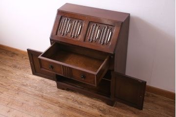 アンティーク家具　オーク材使用　渋みのある質感が魅力のライティングビューロー(簿記机、在宅ワーク、在宅用デスク)