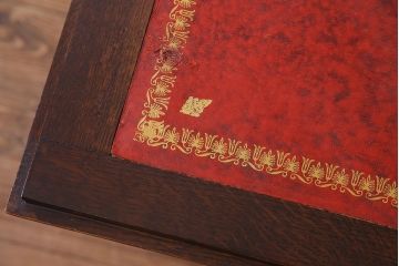 アンティーク家具　オーク材使用　渋みのある質感が魅力のライティングビューロー(簿記机、在宅ワーク、在宅用デスク)