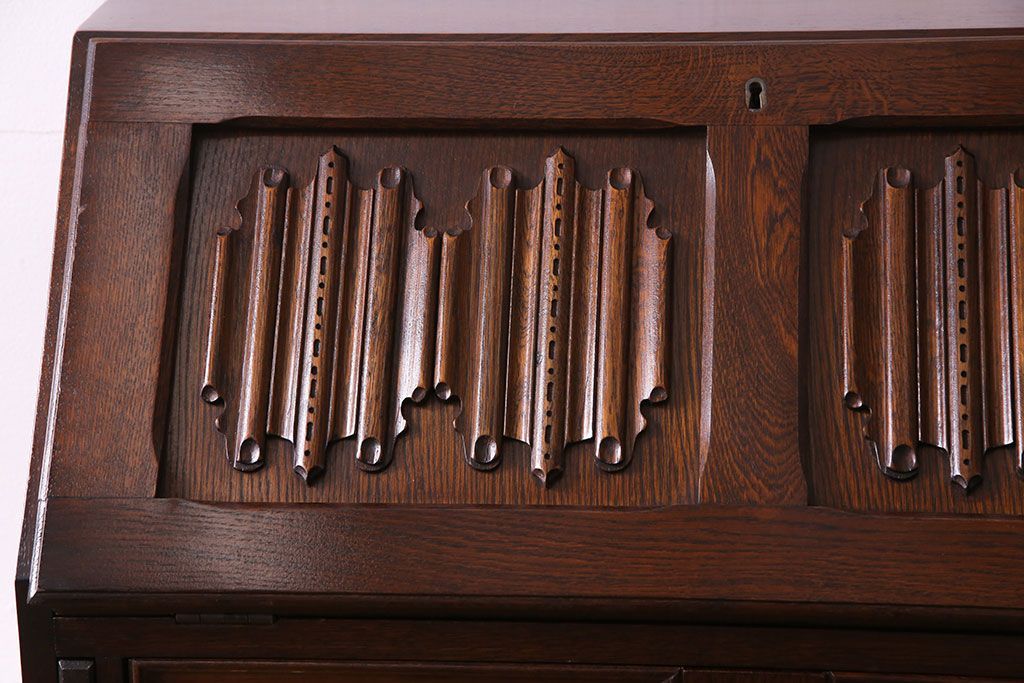 アンティーク家具　オーク材使用　渋みのある質感が魅力のライティングビューロー(簿記机、在宅ワーク、在宅用デスク)