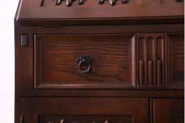 アンティーク家具　オーク材使用　渋みのある質感が魅力のライティングビューロー(簿記机、在宅ワーク、在宅用デスク)