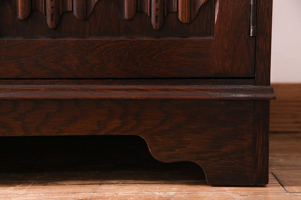 アンティーク家具　オーク材使用　渋みのある質感が魅力のライティングビューロー(簿記机、在宅ワーク、在宅用デスク)