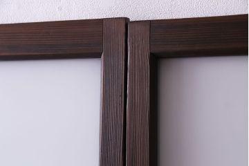 昭和初期　経年による風合いが魅力のガラス戸(建具、引き戸)2枚セット