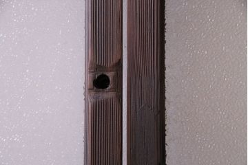 昭和初期　経年による風合いが魅力のガラス戸(建具、引き戸)2枚セット