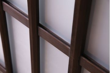 昭和中期　情緒ある独特の格子が魅力のガラス戸(格子戸、引き戸、建具)2枚セット