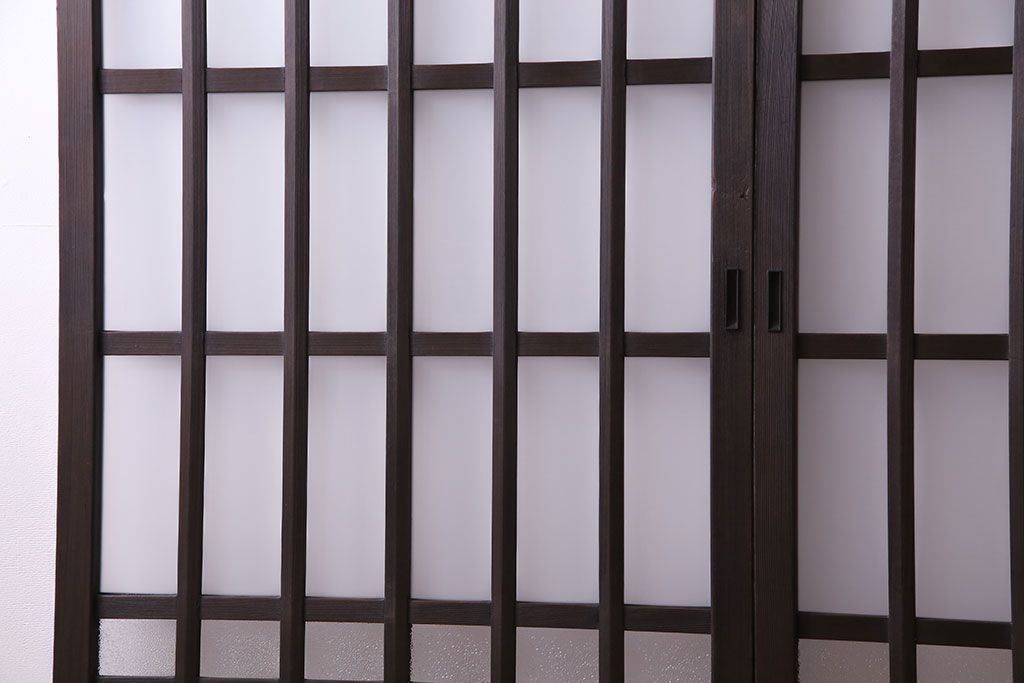 昭和中期　情緒ある独特の格子が魅力のガラス戸(格子戸、引き戸、建具)2枚セット