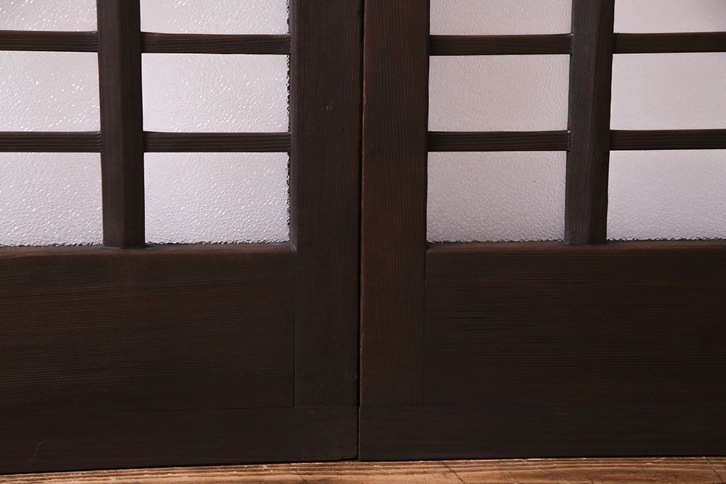 昭和中期　情緒ある独特の格子が魅力のガラス戸(格子戸、引き戸、建具)2枚セット