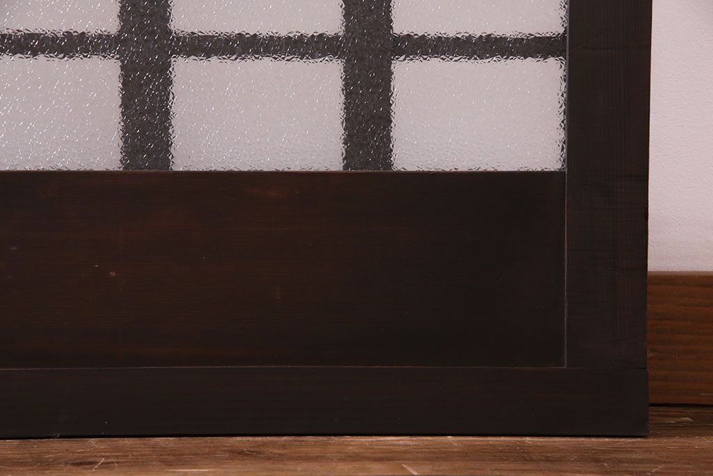 昭和中期　情緒ある独特の格子が魅力のガラス戸(格子戸、引き戸、建具)2枚セット