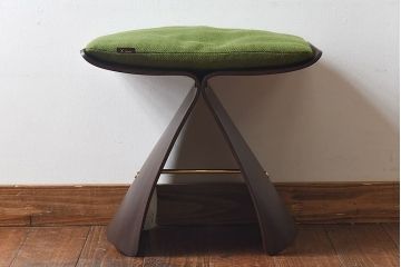 中古　美品　天童木工　S-0521RW-ST　柳宗理　専用クッション付き　バタフライスツール