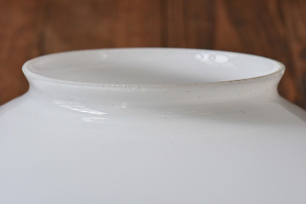 昭和レトロ ぽってりとしたフォルムが素朴な味わいのペンダントライト(天井照明、吊り下げ照明)(1)