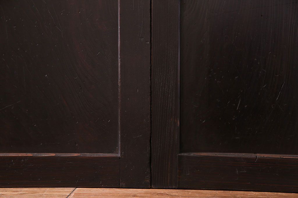 【商談品】古民具　古さを感じる木の質感　明治期の板戸(引き戸、建具)3枚組