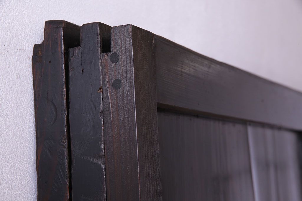 【商談品】古民具　古さを感じる木の質感　明治期の板戸(引き戸、建具)3枚組