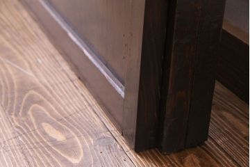 【商談品】古民具　古さを感じる木の質感　明治期の板戸(引き戸、建具)3枚組