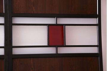 大正ロマン　漆塗りで上質な幅広ガラス帯戸(引き戸、ガラス戸)2枚セット