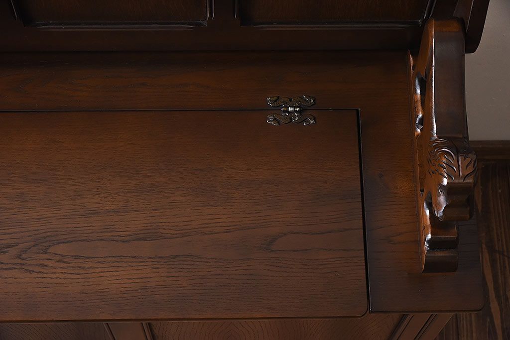 中古　イギリス家具　重厚さを感じるモンクスベンチ(サイドボード、長椅子、飾り台)