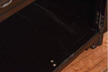 中古　ゴージャスな螺鈿ローボード(サイドボード、チェスト、飾り台)