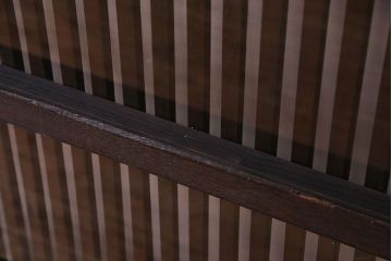 和製アンティーク　金具がアクセントのモダンな蔵戸(引き戸、建具、玄関戸)