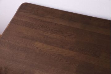 中古　飛騨産業　キツツキマーク　ぬくもりを感じるナラ材のダイニングテーブル