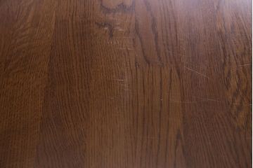 中古　飛騨産業　キツツキマーク　ぬくもりを感じるナラ材のダイニングテーブル