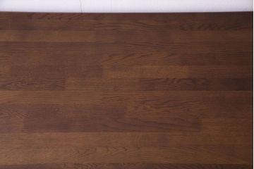 中古　飛騨産業　キツツキマーク　ぬくもりを感じるナラ材のダイニングテーブル