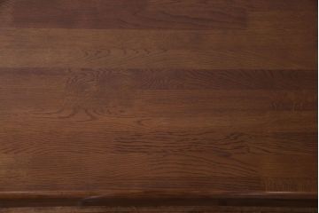 中古　飛騨産業　キツツキマーク　ぬくもりを感じるナラ材のダイニングテーブル