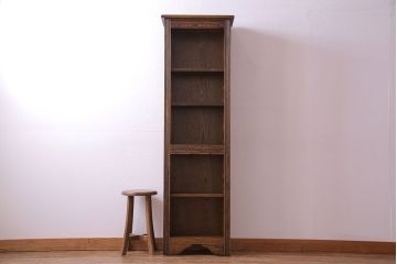 中古　old charm(オールドチャーム) シンプルな作りと細かな意匠が魅力のブックケース(本棚、書棚、飾り棚)