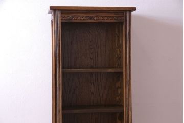 中古　old charm(オールドチャーム) シンプルな作りと細かな意匠が魅力のブックケース(本棚、書棚、飾り棚)