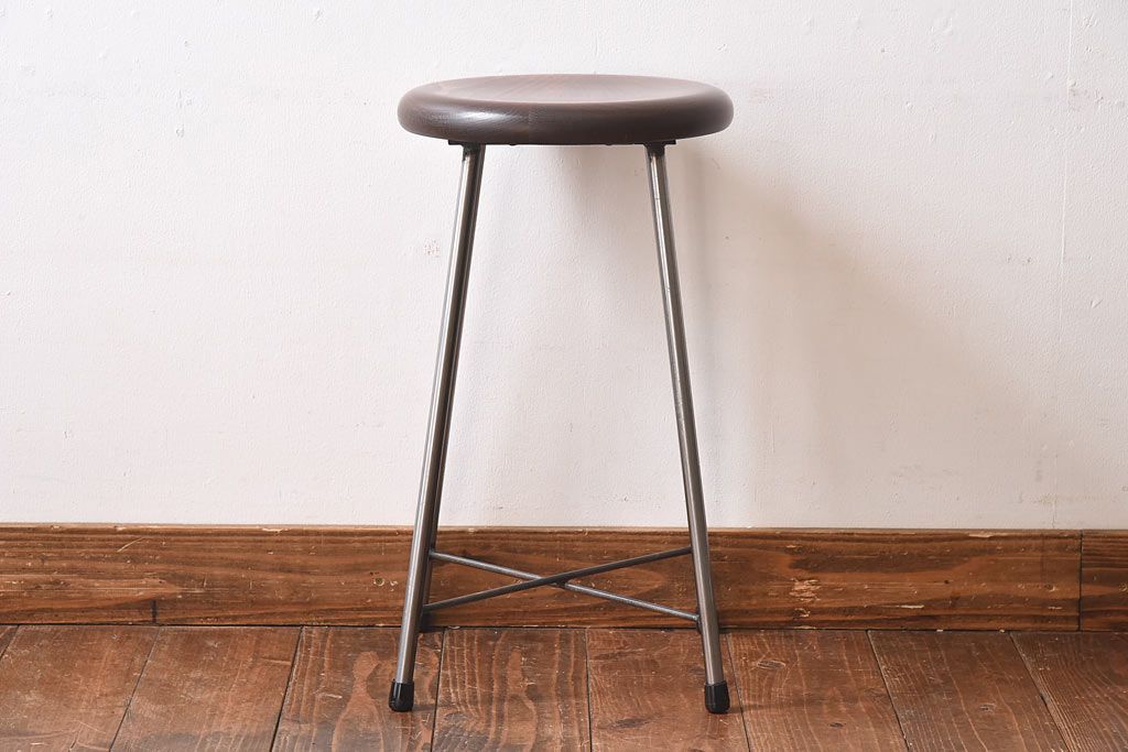 アンティーク雑貨　ラフジュ工房オリジナル　シンプルな細身の鉄脚が魅力の丸スツール(椅子、チェア)