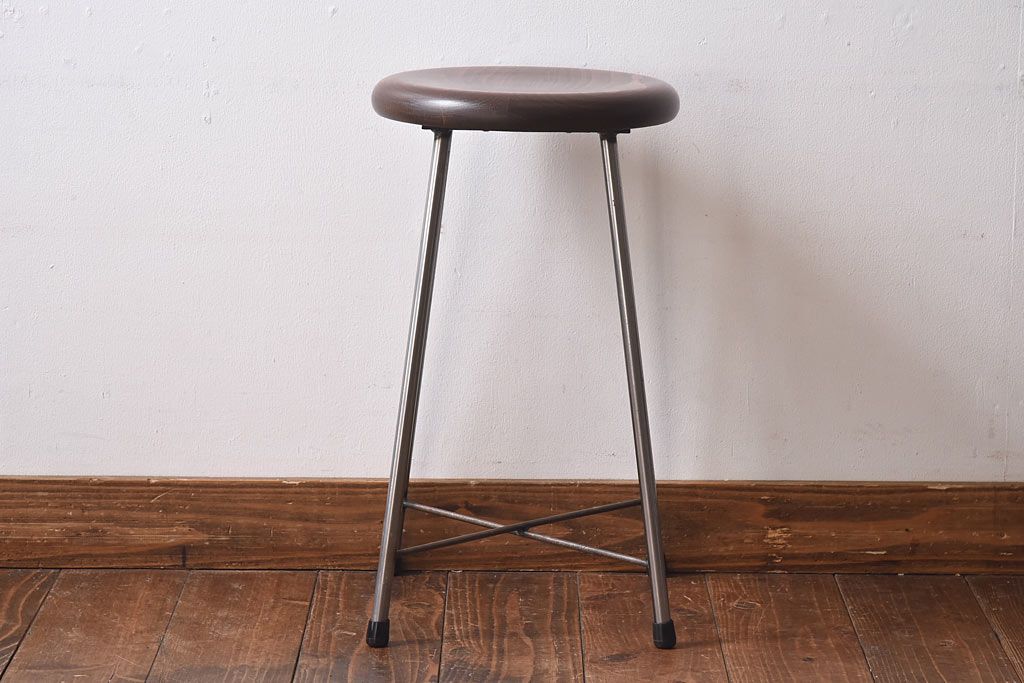 アンティーク雑貨　ラフジュ工房オリジナル　シンプルな細身の鉄脚が魅力の丸スツール(椅子、チェア)