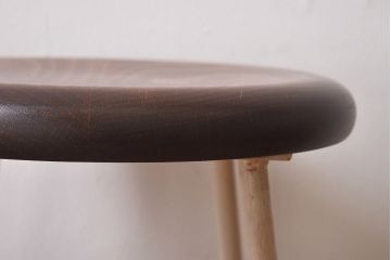 アンティーク雑貨　ラフジュ工房オリジナル　ナチュラルペイントが愛らしい鉄脚丸スツール(椅子、チェア)(1)