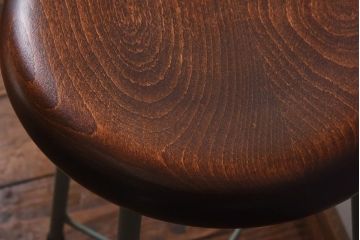 アンティーク雑貨　ラフジュ工房オリジナル　ナチュラルペイントが愛らしい鉄脚丸スツール(椅子、チェア)(3)