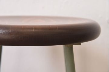 アンティーク雑貨　ラフジュ工房オリジナル　ナチュラルペイントが愛らしい鉄脚丸スツール(椅子、チェア)