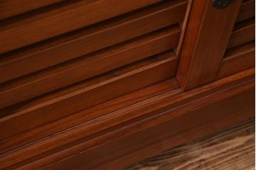 ビンテージ家具　ビンテージ　国産手造り　木肌のあたたかみが魅力のケヤキ製車箪笥(帳場箪笥、戸棚)