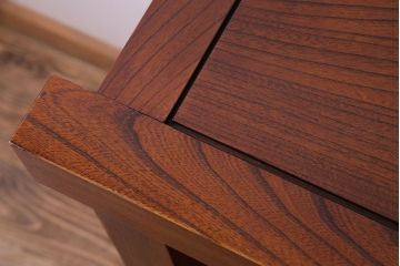 ビンテージ家具　ビンテージ　国産手造り　木肌のあたたかみが魅力のケヤキ製車箪笥(帳場箪笥、戸棚)