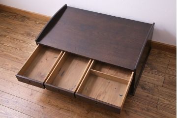 アンティーク家具　古民具・骨董　総栗材　素朴な木の質感が味わい深い文机(ローテーブル、センターテーブル)