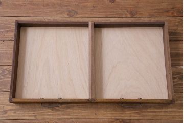 レトロ家具　昭和レトロ　明るい色味が魅力!栓材製の小振りな文机(センターテーブル)