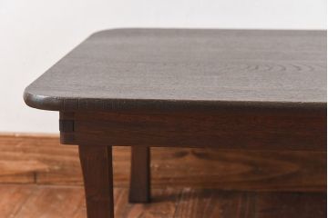 レトロ家具　昭和レトロ　栓材　力強い木目と深い色合いの角ちゃぶ台(座卓、ローテーブル)