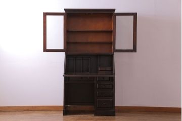 中古　北海道民芸家具　上品な雰囲気漂うビューローブックケース(ライティングビューロー、机、本箱、収納棚)(定価約49万円)