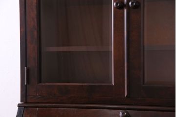 中古　北海道民芸家具　上品な雰囲気漂うビューローブックケース(ライティングビューロー、机、本箱、収納棚)(定価約49万円)