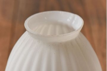 ブラケットのデザインが上品なウォールランプ(壁掛け照明、ライト)