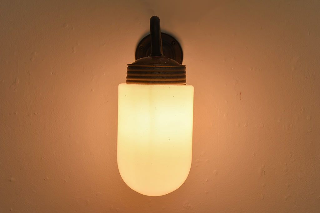 ビンテージ　柔らかなムード漂うブラケットライト(壁掛け照明、ウォールランプ)