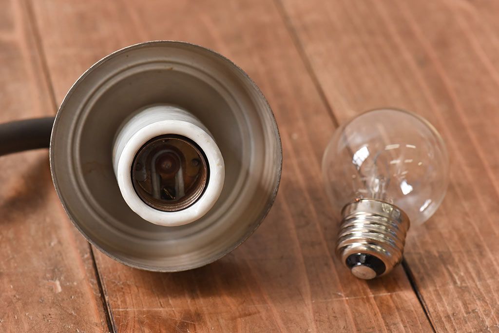 ビンテージ　柔らかなムード漂うブラケットライト(壁掛け照明、ウォールランプ)