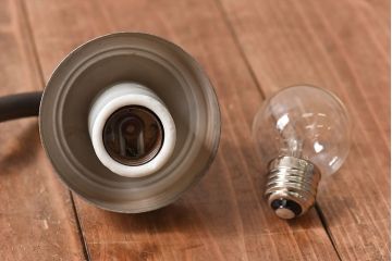 ビンテージ　柔らかなムード漂うブラケットライト(壁掛け照明、ウォールランプ)