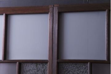 異なるガラスの組み合わせが味わい深い格子戸(引き戸、ガラス戸)4枚セット