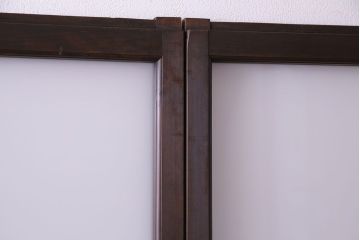 異なるガラスの組み合わせが味わい深い格子戸(引き戸、ガラス戸)4枚セット