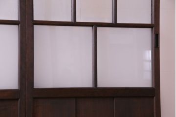 異なるガラスの組み合わせが味わい深い格子戸(引き戸、ガラス戸)4枚セット