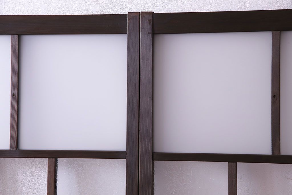 異なるガラスの組み合わせが味わい深い格子戸(引き戸、ガラス戸)4枚セット